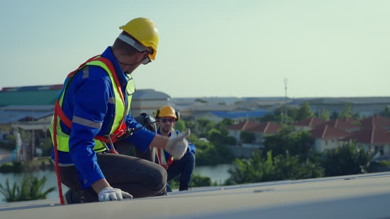 Best Metal Roofing Installation  in Bayside Gardens, OR