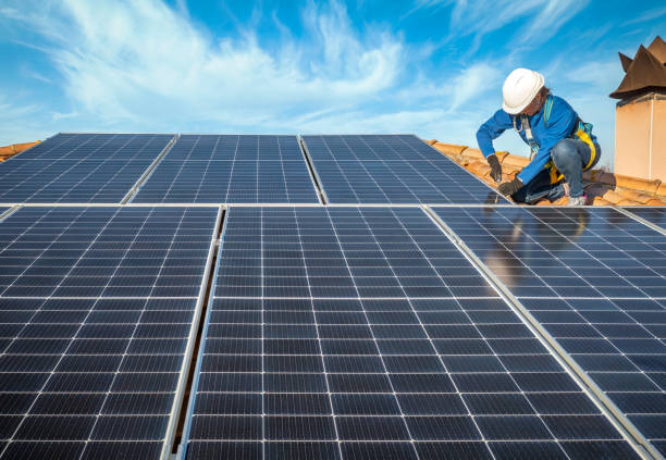 Best Roof Maintenance and Cleaning  in Bayside Gardens, OR